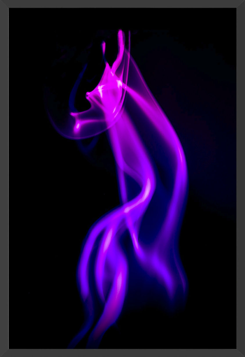 Eeire smoke streams forming a mask like face.